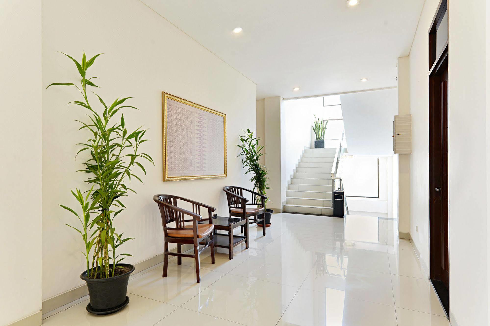 Zen Rooms Riau Natuna Bandung Exteriér fotografie